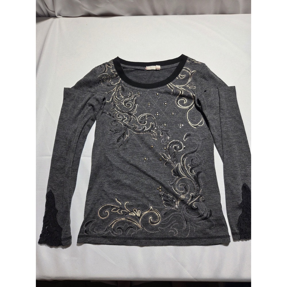 Miss Me Girls‎ Gray Rhinestone Studded Cold Shoulder Long Sleeve Top Size M